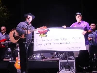 Nearly 20K pack fairplex during annual Palomino Fest