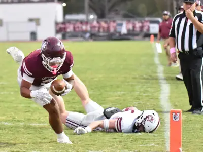 Davenport outlasts scrappy Coyotes in thriller