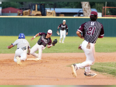 Coyotes rule over Somerset, 13-3, in district