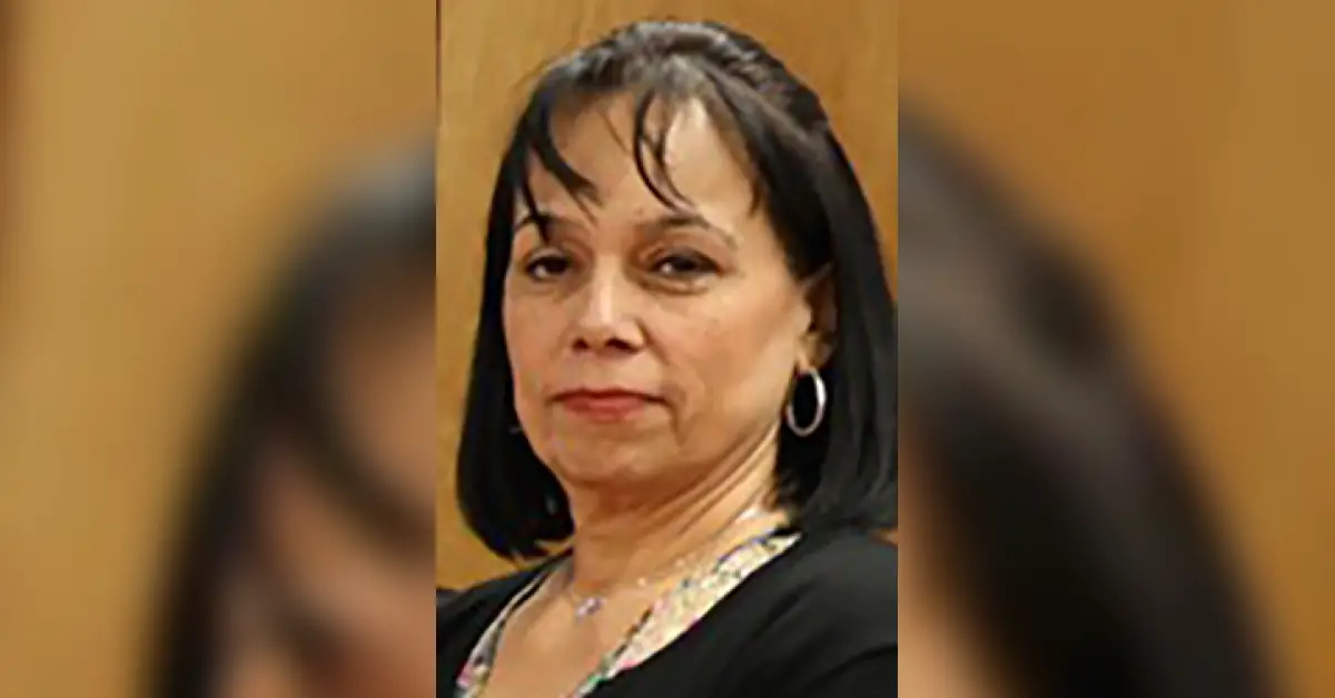 Esparza-Carranza to decline UCISD board seat if elected