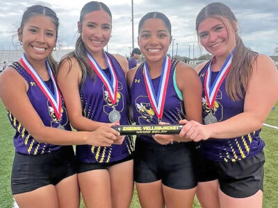 Jackets claim district titles, advance to area meet