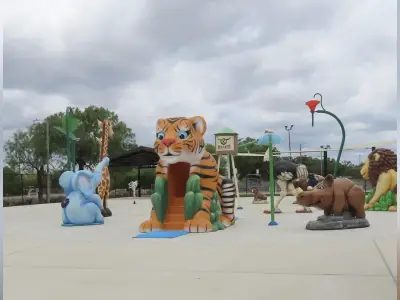 Splash pad to open May 9