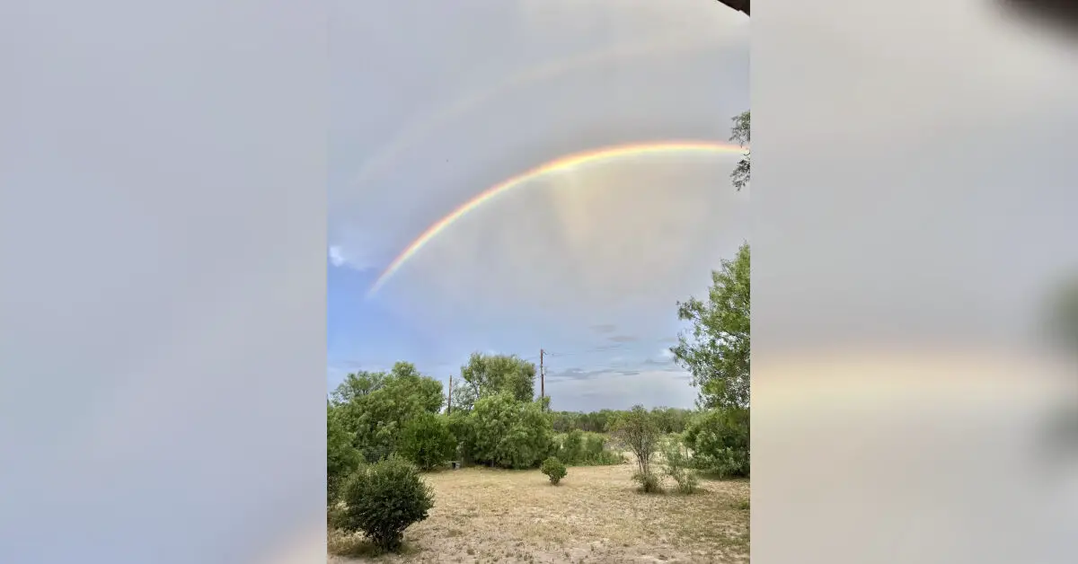 Storm kicks up dust, 0.10 inches of rain
